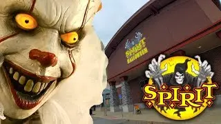 SPIRIT HALLOWEEN 2019 inside ABANDONED MICHAELS CRAFT STORE - WHEELING WEST VIRGINIA