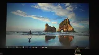 Enhancing WPF/WinForms Apps with UWP Features (DevReach 2018)