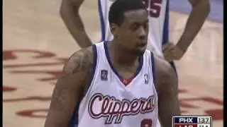 DeAndre Jordan mimics Shaq