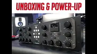 The Most Badass Mix & Mastering Compressor - Unboxing & Power-Up