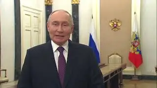 Путин поздравил выпускников российских школ