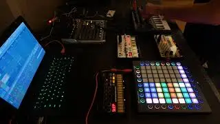Electroconductor - Orbit (Korg Volca Synth Test Version)