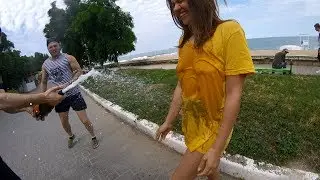 VLOG: МОКРЫЕ МАЙКИ. БОСИКОМ по ОДЕССЕ