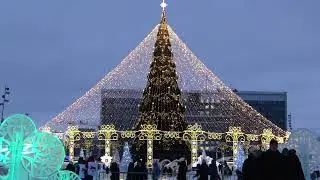 Эспланада Пермь Вход в Новогодний городок