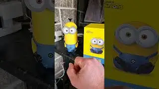 60 second Kevin and Bob review #davolink #minions #wifirouter #homenetwork #mesh wifi6e