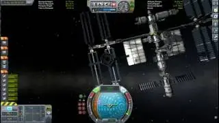 Soyuz + launch pad - KSP replica [Part2] - Docking to the ISS type