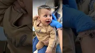 ЧАСТЬ 1 ПРОКАЛЫВАЕМ УШИ👂🙈 