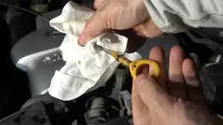 How to use Lexus cars and SUV Oil Dip stick. Years 2000 to 2020