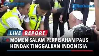 Paus Fransiskus Salami Para Petugas Bandara Sebelum Masuk Pesawat Tinggalkan Indonesia