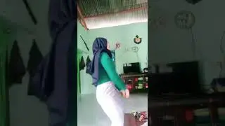 jilbab ketat tembem banget