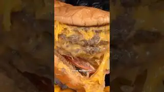 Huge Burger from In-N-Out! #food #mukbang #asmr