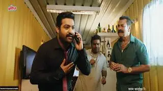 Bank Manager ने 5 हजार के नए नोट का इस्तेमाल करके ठग लिया | NTR  South Hindi Dubbed कॉमेडी सीन