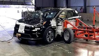 Kia Niro Electric Side Crash Test (2022)