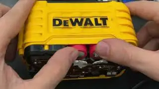 DeWalt FlexVolt 9ah Battery: Repair/Disassembly, Cell Replacement