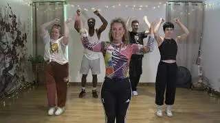 Theatre & Circus Flash Mob - Glastonbury 2023