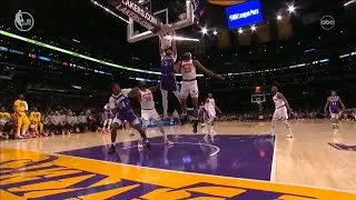 Anthony Davis shocks entire Lakers with crazy Poster Dunk but the Lakers are down by 17 Points...