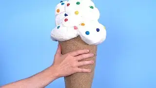 GIANT ICE CREAM CONE!