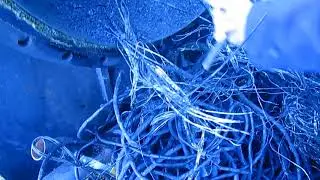 Выгрузка переработанных кабелей и проводов из пиролизной печи.