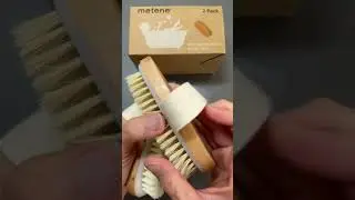 VERY NICE!  Metene 2 Pack Dry Body Brushes! Skin Exfoliating brushes!  Wet Brushes, Dry Brushes!