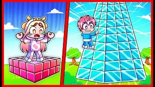 TOWER MOMON VS TOWER ATUN !! ATUN MEMBANGUN TOWER TERTINGGI SAMPE ANGKASA !! Feat @sapipurba Roblox