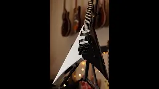 GGG Shorts Guitar 38 : Jackson Two Face  - 2022 Collection Update