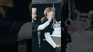 When Jhope Drop The Cake On Suga's Back And RM's Expensive Bag 🫣🎂 #shorts #jhope #suga #rm