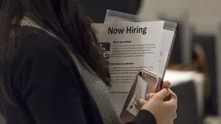 US Jobless Claims Rise by the Most in Six Weeks