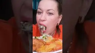 МУКБАНГ КУРИЦА С КАРТОШКОЙ ЕДА НА КАМЕРУ ОБЖОР ЕДА АСМР EAT FOOD