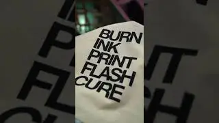 How to Easily Screen Print on Tote Bags #shorts