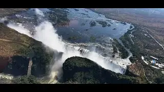 Victoria Falls (Mosi-oa-Tunya, thundering smoke), Africa