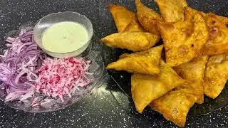 How to make Aloo (Potato) samosas at home.