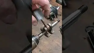 Piston and crankshaft demonstrated.