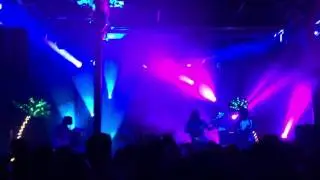 "No Signal" - Chon (live in SFO) 2017