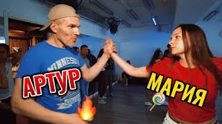 Артур и Мария танцуют сальсу. Salsa Social Party // 2023.06.10