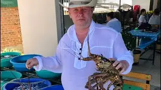 В НИХ МОРЕ МЯСА ! МОРЕПРОДУКТЫ НА САДЖЕ ! ENG SUB  