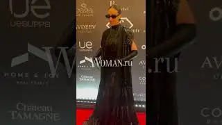 Красотка Ольга Бузова на премии Fashion New Year Awards 2023.Как вам образ звезды?❤️ #shorts #бузова