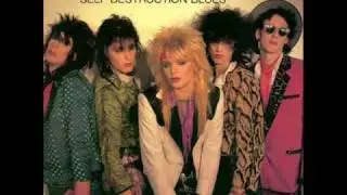 Hanoi Rocks - Beer And a Cigarette