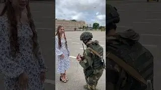 Десантник в Витебске сделал предложение своей девушке 