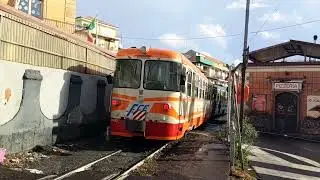 Catania - Ferrovia Circumetnea, passaggio a livello senza sbarre alla Stazione Cibali