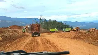 KEGIATAN ALAT BERAT TAMBANG NIKEL PT WEDA BAY NIKEL_KR(KAORAHAI)