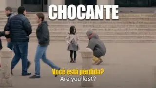 O QUE VOCÊ FARIA SE VISSE UMA CRIANÇA DE 6 ANOS SOZINHA NUM LUGAR PÚBLICO?