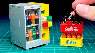 I Made a WORKING LEGO Vending Machine!