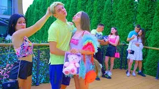 ОШИБКА ДИАНЫ!!! ПОЧЕМУ ПОДРУГА ТРЕТЬЯ ЛИШНЯЯ НА СВИДАНИИ?