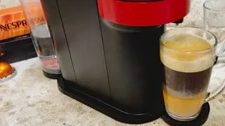 Так варит кофе моя кофемашина Nespresso VERTUO NEXT. Чистка, сброс ошибки.