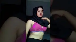 jilbab hot buka baju