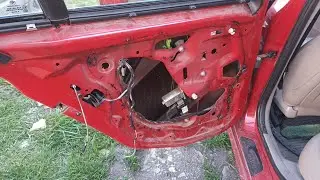 Замена заднего стекло подъёмника на бмв м 120 ай. Ремонт бмв своими руками. Стекло подъёмник.