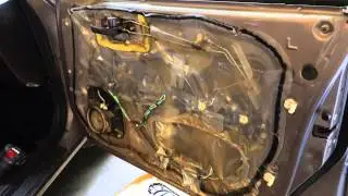 How to repair door lock Toyota cars. Years 1990 to 2010