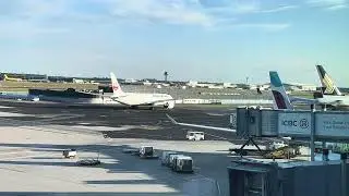 Traffic at Airport Frankfurt [JAL 787 / A380]