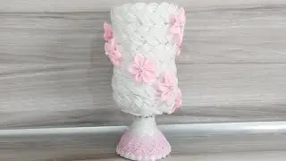 Изумительная ваза из пластиковой бутылкиAmazing vase made from a plastic bottle