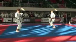 kata boys-14, 3rd round Heian-Sandan Igor Astrakhantsev (Chelyabinsk) vs Mehonoshin (Perm)